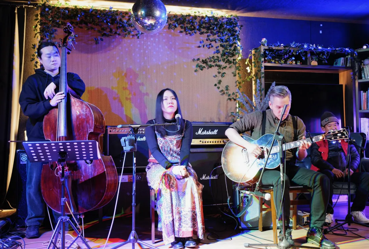 예술해방전선 활동 기록 사진 IMG 0037